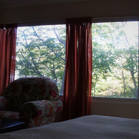 Familia Piatti B&B - Suites Ushuaia Ngoại thất bức ảnh