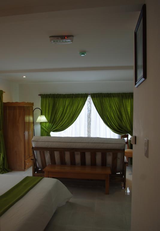 Familia Piatti B&B - Suites Ushuaia Ngoại thất bức ảnh