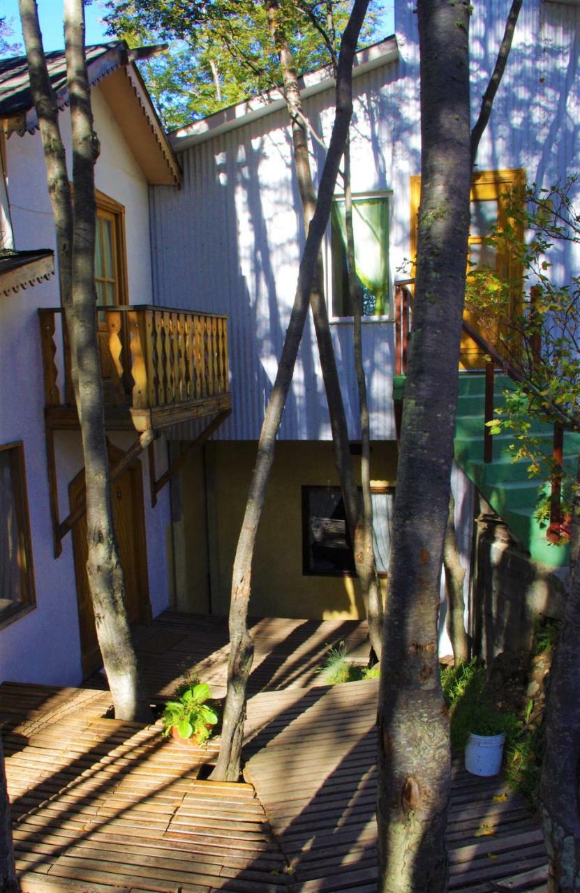 Familia Piatti B&B - Suites Ushuaia Ngoại thất bức ảnh
