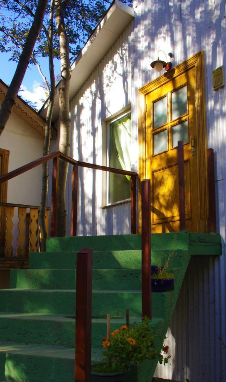 Familia Piatti B&B - Suites Ushuaia Ngoại thất bức ảnh